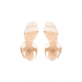 Vue de dessus des Sandales compensées pieds larges Vic - Gabylou en beige, avec bout ouvert, brides à la cheville et talons bas, affichées sur un fond blanc. Mode Grande taille