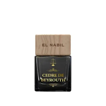 Un flacon de Parfum de toilette Cèdre de Beyrouh El Nabil avec un bouchon en bois est présenté sur un fond blanc. Mode Grande taille