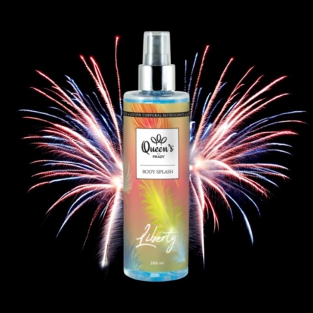 Une bouteille de Brume Liberty Body Splash avec des feux d'artifice colorés en arrière-plan. Mode Grande taille