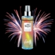 Une bouteille de Brume Liberty Body Splash avec des feux d'artifice colorés en arrière-plan. Mode Grande taille