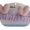 Le Bonnet Serviette Cheveux Ultra-Absorbant est un bandeau duveteux de couleur lavande surmonté de deux décorations roses en peluche en forme de cœur. Mode Grande taille