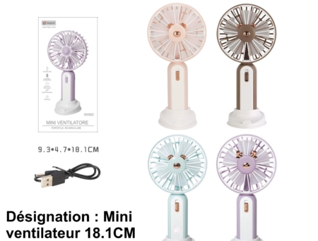 Lot de quatre ventilateurs pastel Mini ventilateur 18cm avec socle portable avec câble USB, représentés en rose, bleu, marron et violet. Emballage en boîte inclus. Mode Grande taille