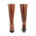 Bottes mollets larges 2XL Mélissa - Gabylou présentée de face et de dos en marron, à hauteur du genou avec des talons, sur fond blanc. Mode Grande taille