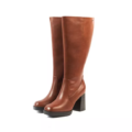 Bottes mollets larges 2XL Mélissa - Gabylou, bottes en cuir marron à talons hauts, montrées sur fond blanc. Mode Grande taille
