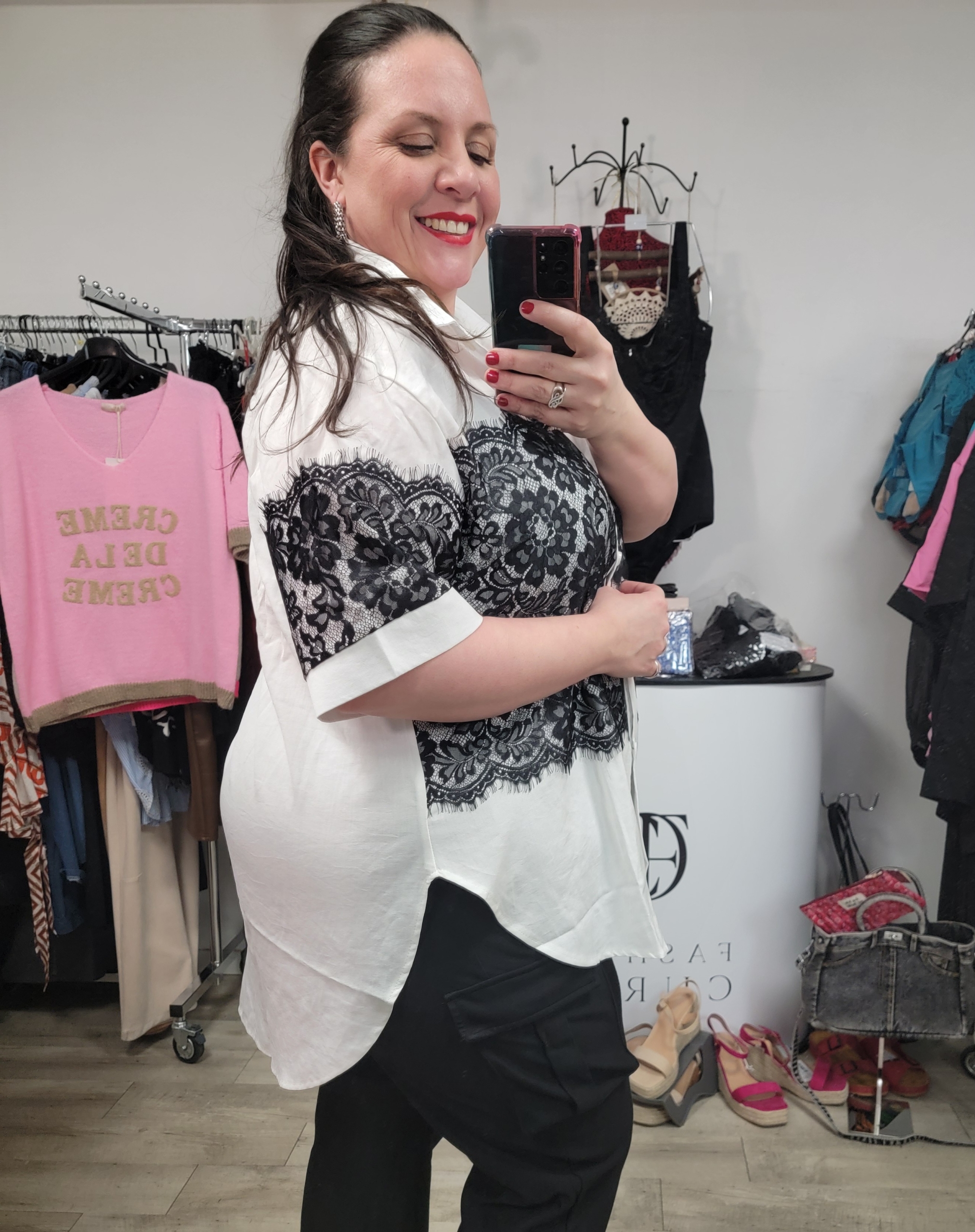 Chemise manches courtes avec dentelle grande taille – Fashion Curvy Shop