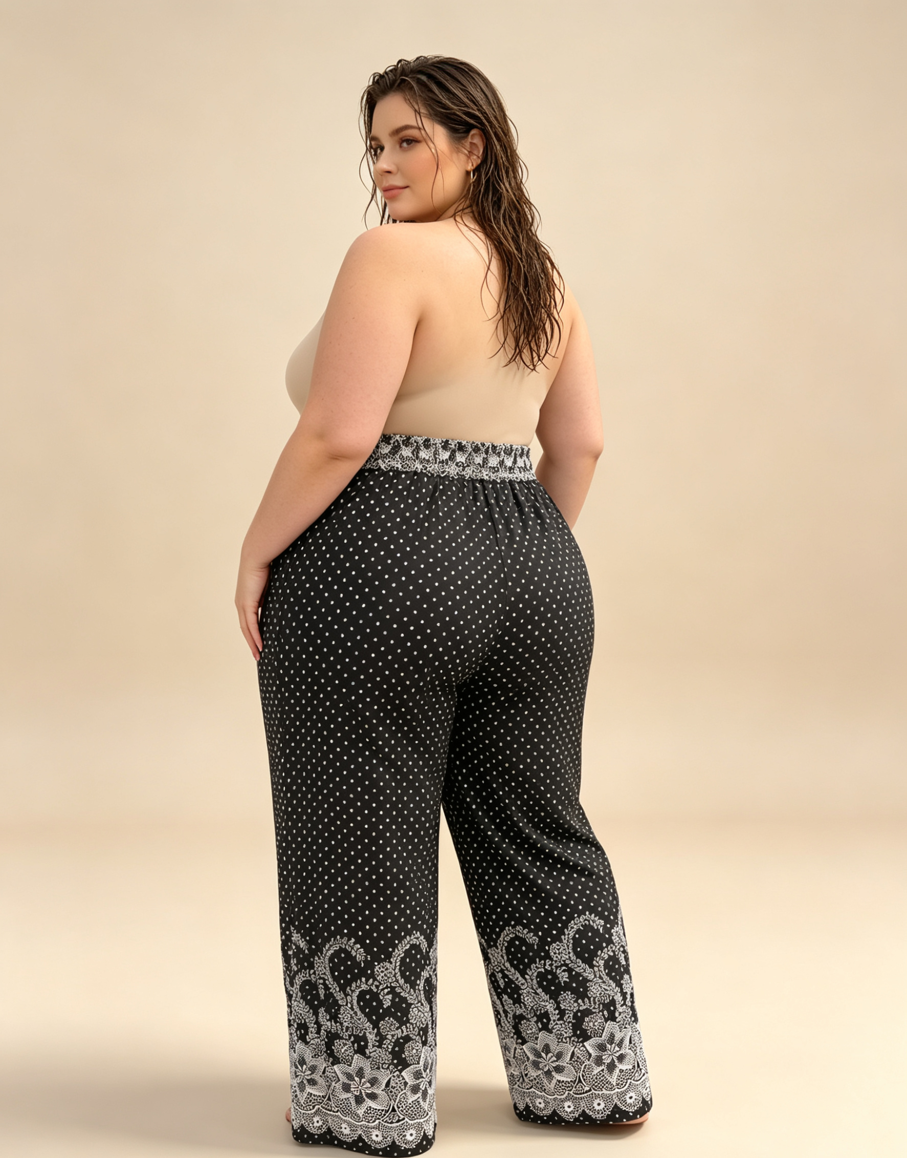 Pantalon à pois coupe jambes larges grande taille – Fashion Curvy Shop
