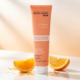 Tube de crème exfoliante à la vitamine C Revolution Skin Brighten 150 ml