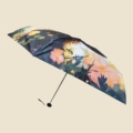 Parapluie pliant anti-UV motif chat noir et fleurs avec sa pochette assortie