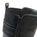 Zoom sur les empiècements élastiques des bottes Banana OHC
