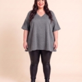 Tunique grande taille à clous argentés, coupe trapèze, taille unique jusqu'au 56